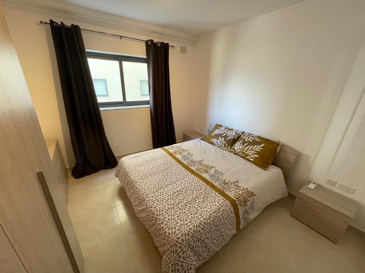 Blue Skies Family Apartment With Terrace San Pawl il-Baħar Extérieur photo